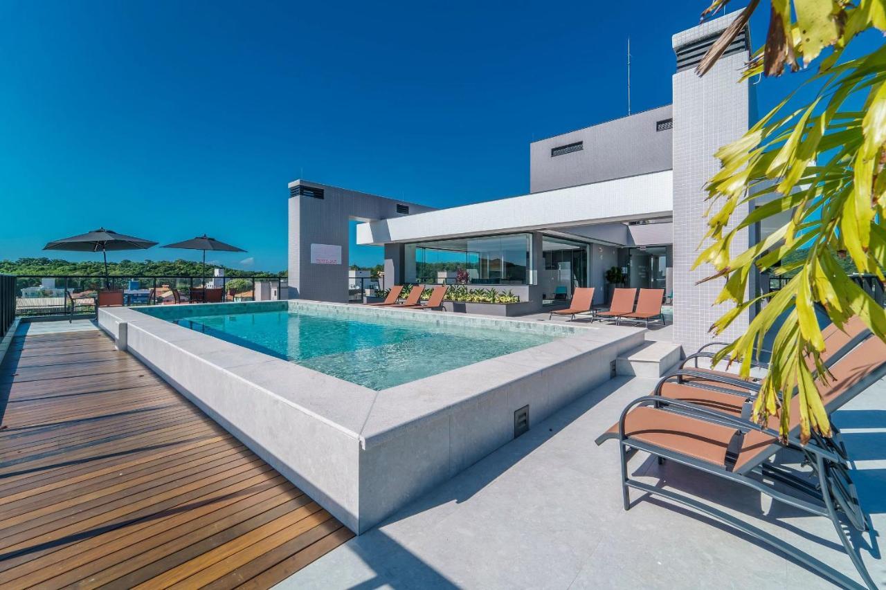 Adra 301 - Apartamento No Centro De Bombinhas - Rooftop Com Piscina E Academia - A Poucos Metros Da Praia - Exteriör bild