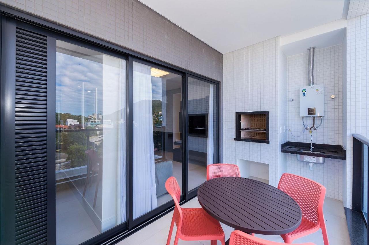 Adra 301 - Apartamento No Centro De Bombinhas - Rooftop Com Piscina E Academia - A Poucos Metros Da Praia - Exteriör bild