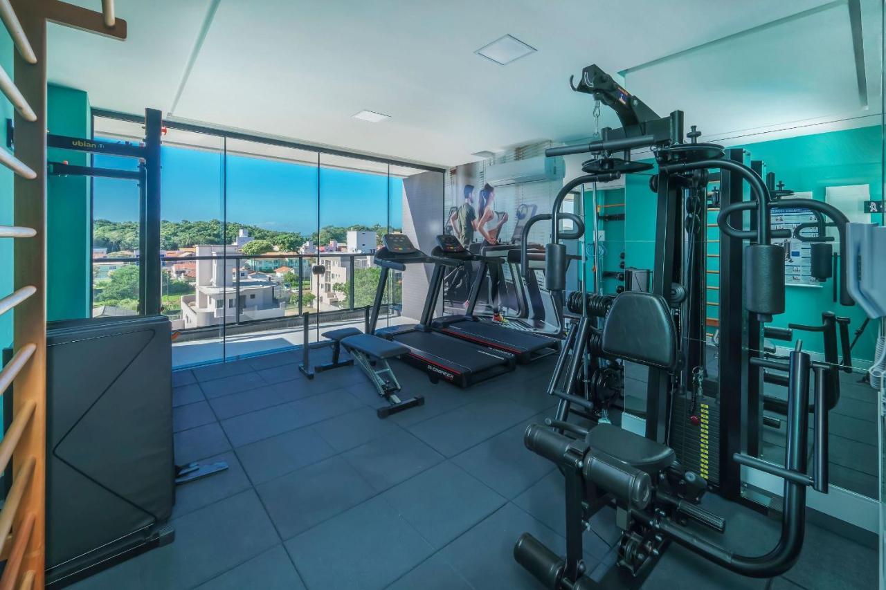 Adra 301 - Apartamento No Centro De Bombinhas - Rooftop Com Piscina E Academia - A Poucos Metros Da Praia - Exteriör bild